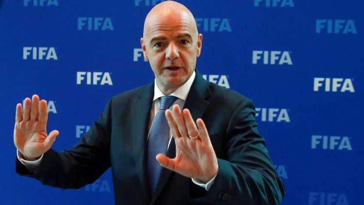 FIFA krīze: Infantīno sasauc ārkārtas sanāksmi Marokā