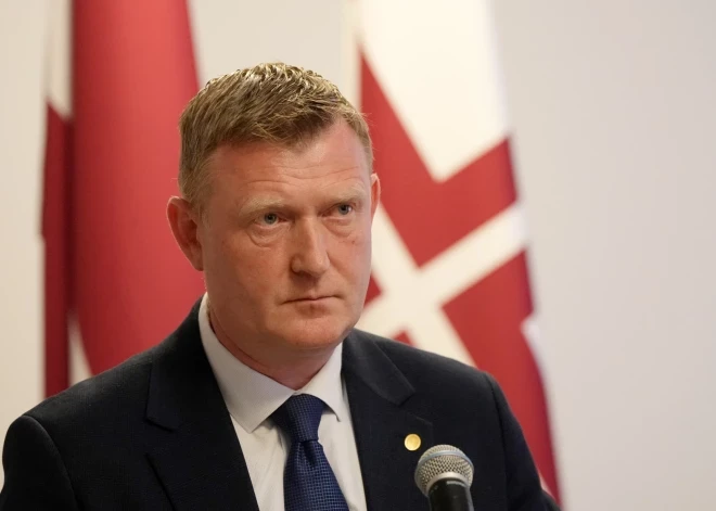 Aizsardzības ministrs: Latvijai būs nepieciešamas savas raķetes