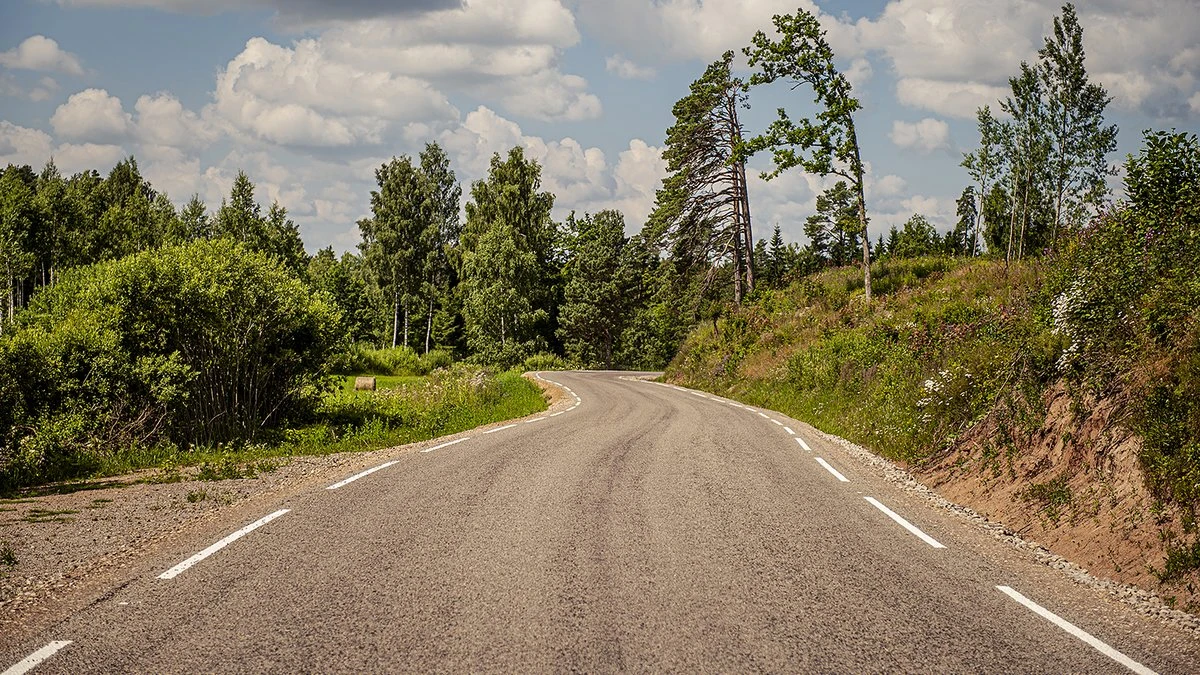 Vairāk nekā 50 km grants ceļu šogad iegūs melno segumu