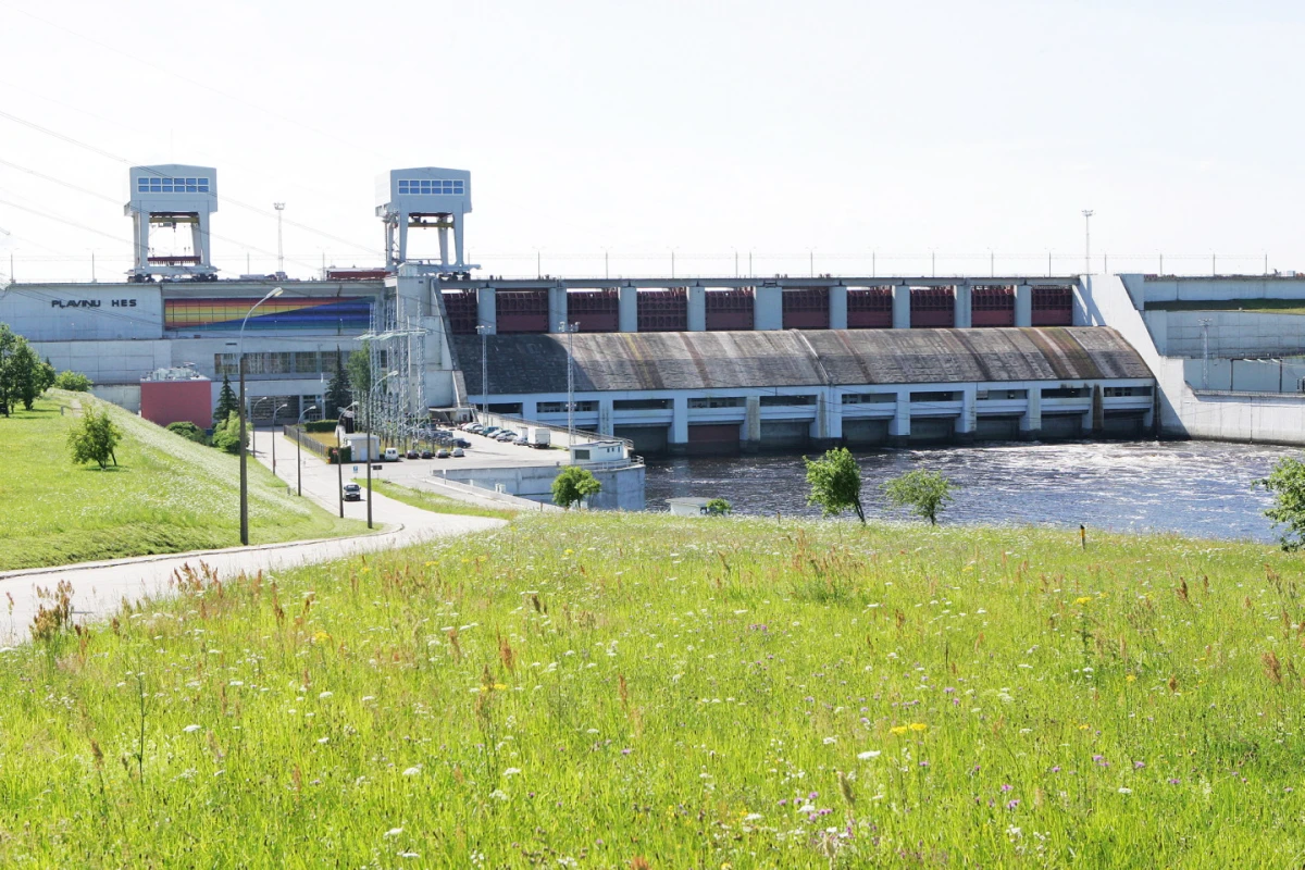 Eksperti brīdina par Krievijas viltus dronu uzbrukumu riskiem