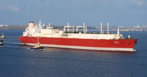 Россия начала импорт бензина из Индии на фоне дефицита