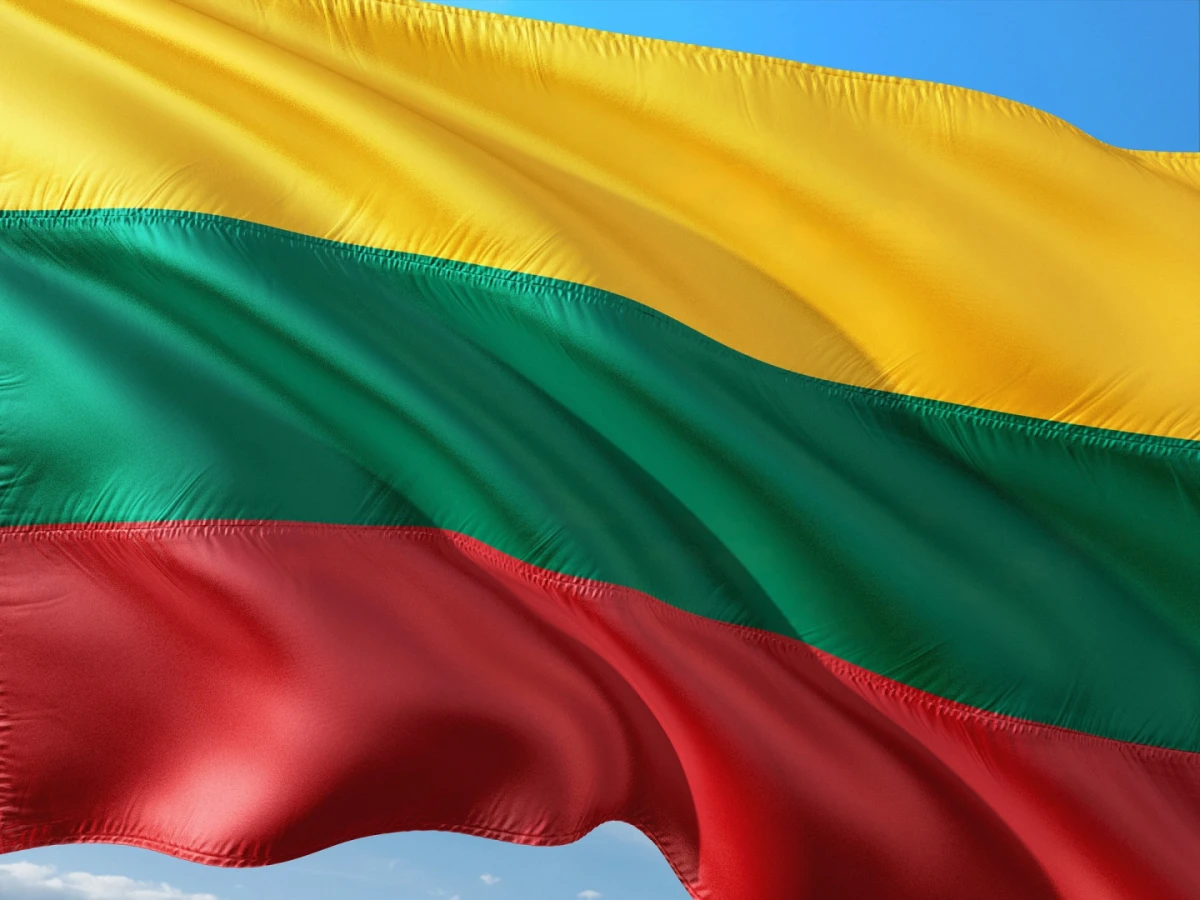 Lietuvas premjers Mindaugs Sinkevičs pirmajā vizītē dosies uz Rīgu