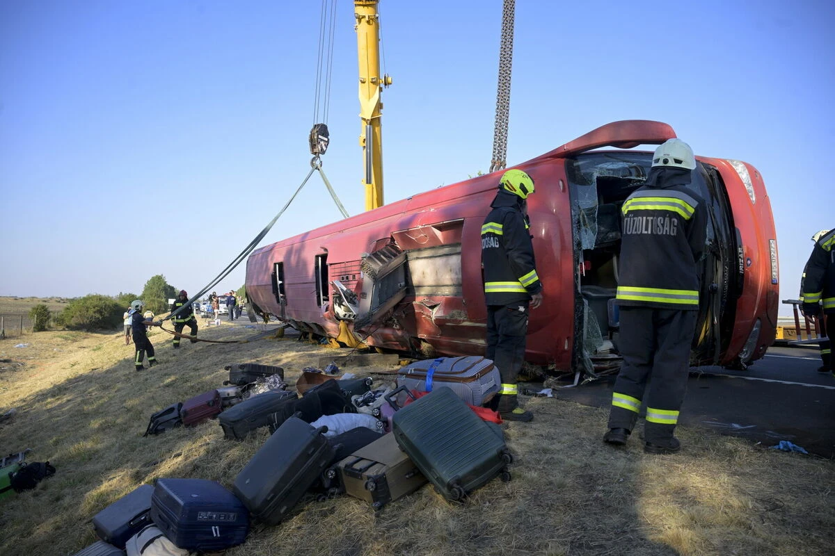 Ungārijā autobusa avārijā bojā gājuši 12 Polijas svētceļnieki