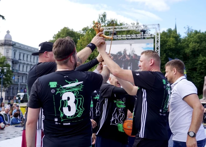 Krastu mačā uzvar labais krasts un Kristaps Valters