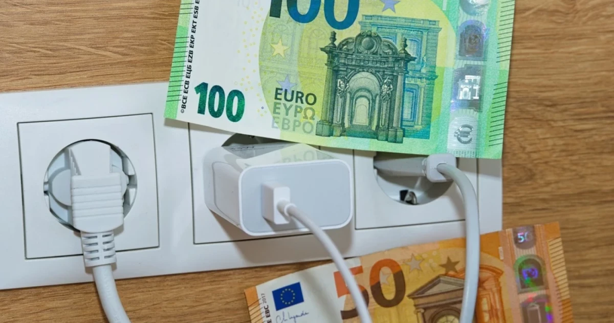 Почему жители Латвии не понимают, за что платят в счетах за свет
