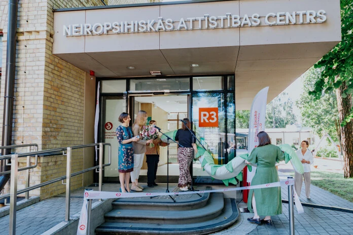 Bērnu slimnīcā atklāts jauns Neiropsihiskās attīstības centrs
