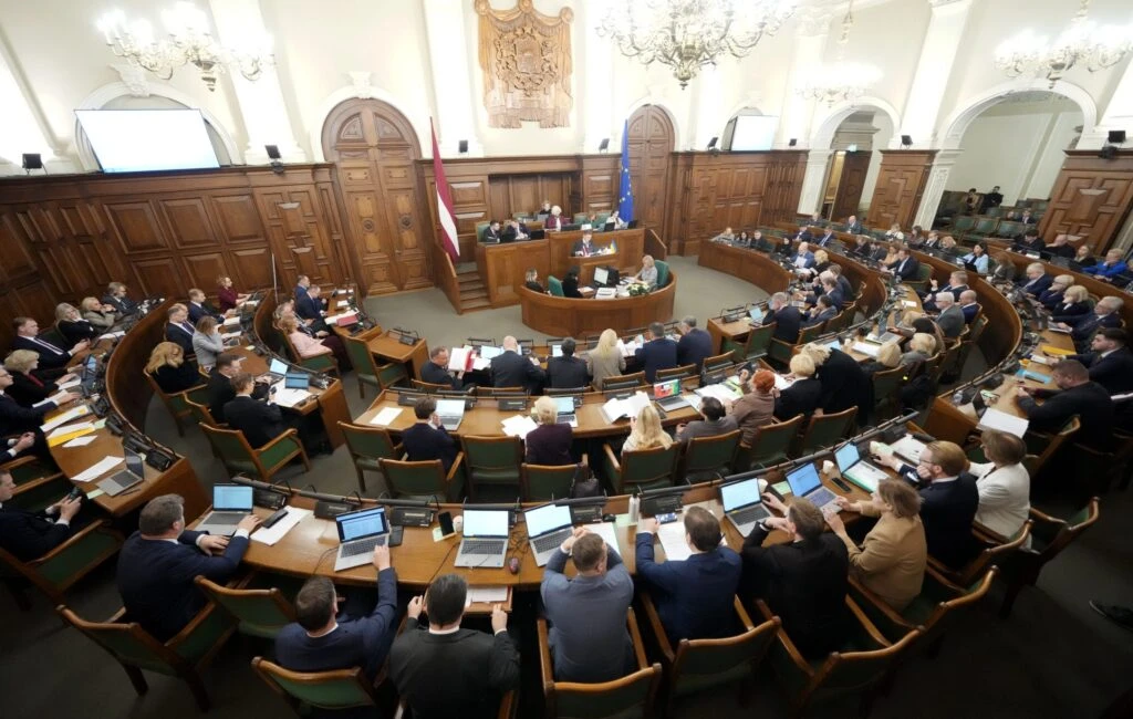 Ministru un deputātu algas 2027. gadā pieaugs