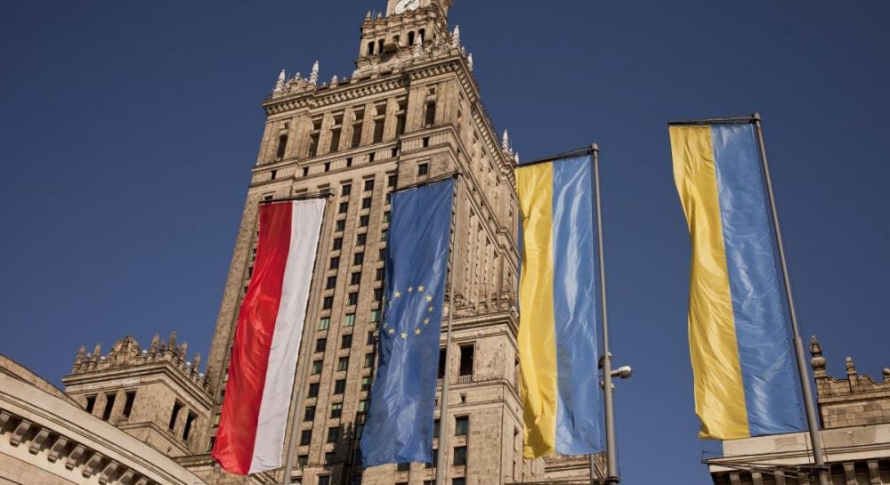 Польша предупредила Украину о проблемах с ЕС из-за Бандеры