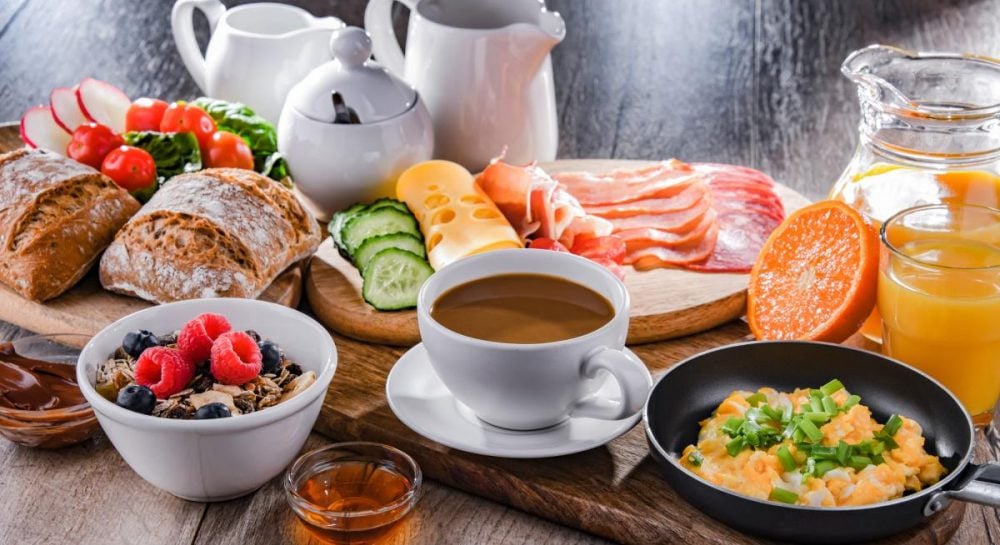 Вред переработанного мяса и сахара для здоровья
