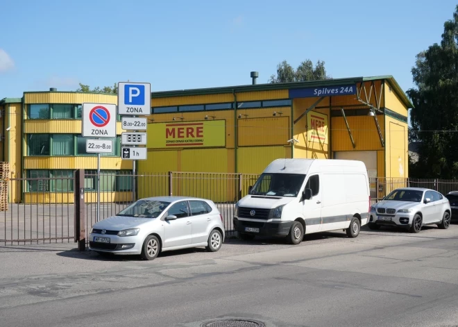 Piegādātāji var atgūt preces no sankcijām pakļautajiem Mere veikaliem