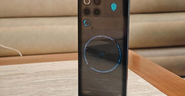 Названы самые мощные Android-смартфоны августа 2026 года