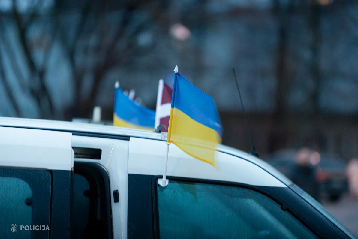 Латвия передаст Украине еще 21 конфискованное авто