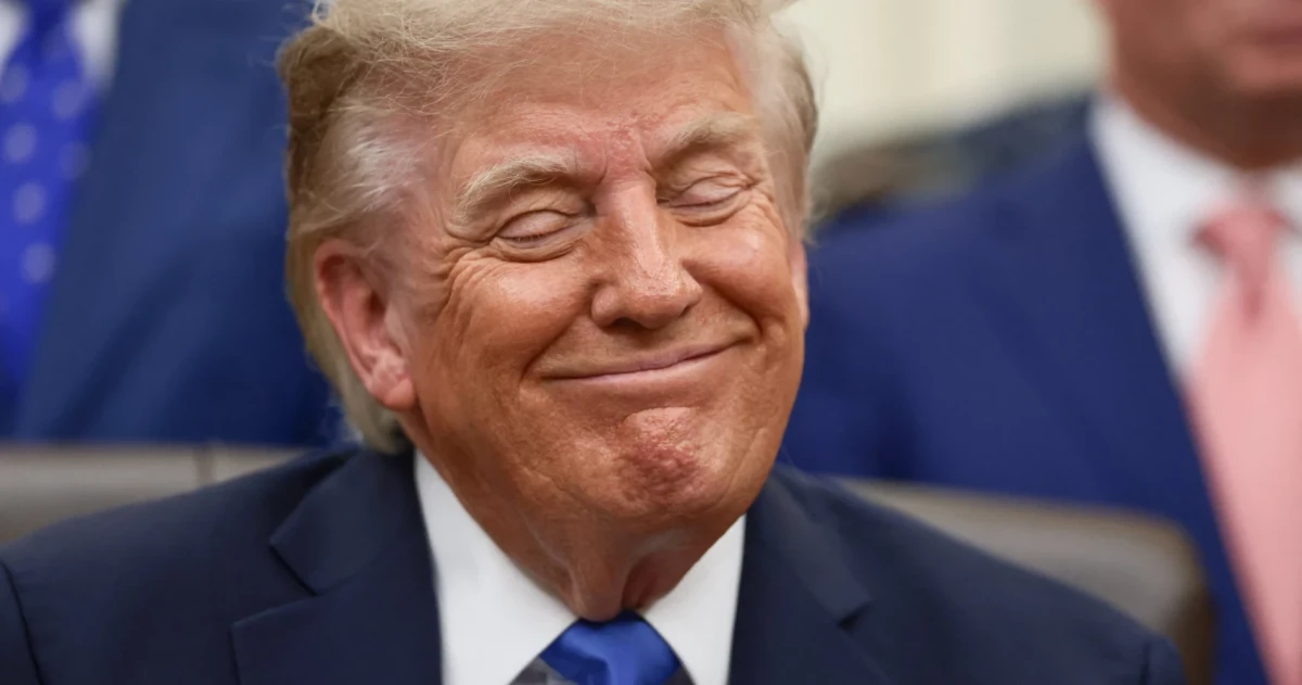 Трамп предложил переименовать Ормузский пролив