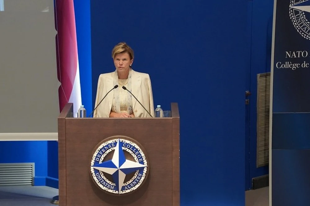 Braže Itālijā uzstājas ar lekciju NATO Aizsardzības koledžā