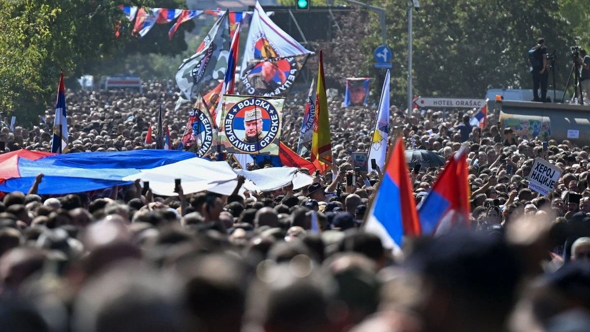 Belgradā notikušas bijušā ģenerāļa Ratko Mladiča bēres