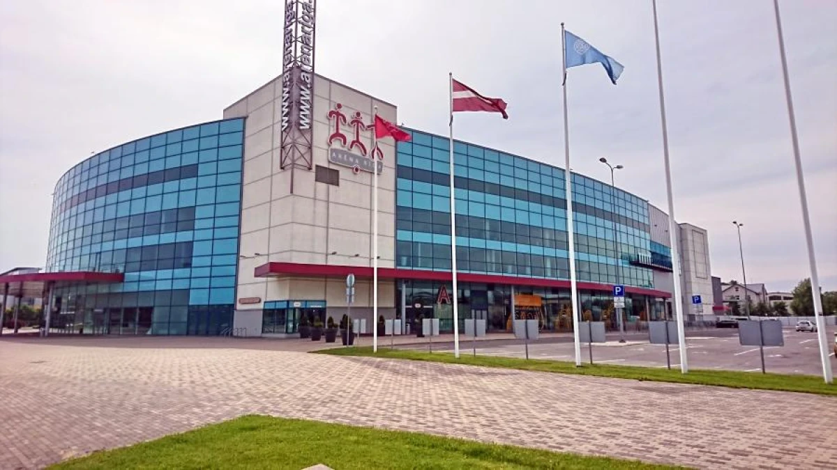 Дополнительные сборы при покупке билетов: за что платят латвийцы