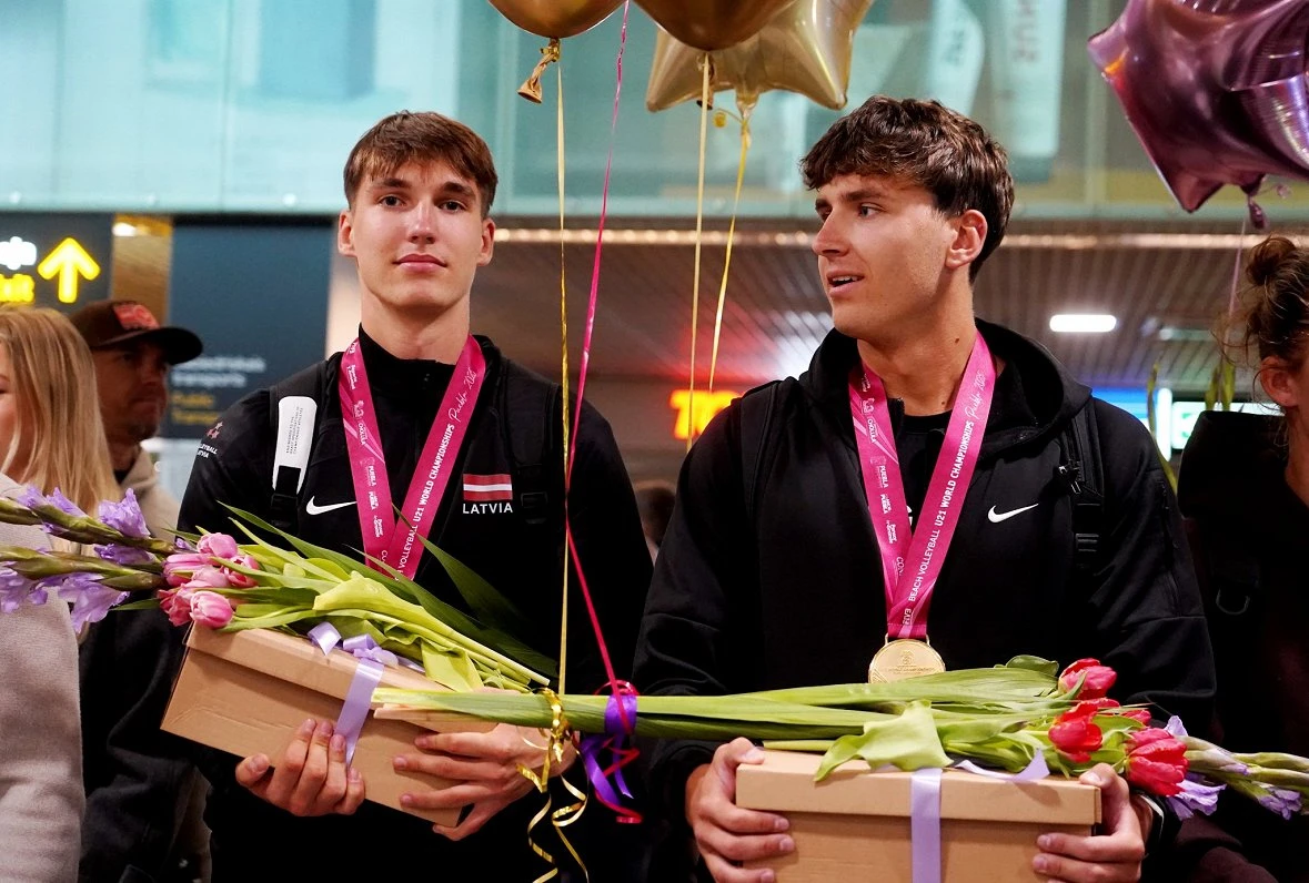 Auziņš un Fokerots kļūst par Eiropas U-22 čempioniem