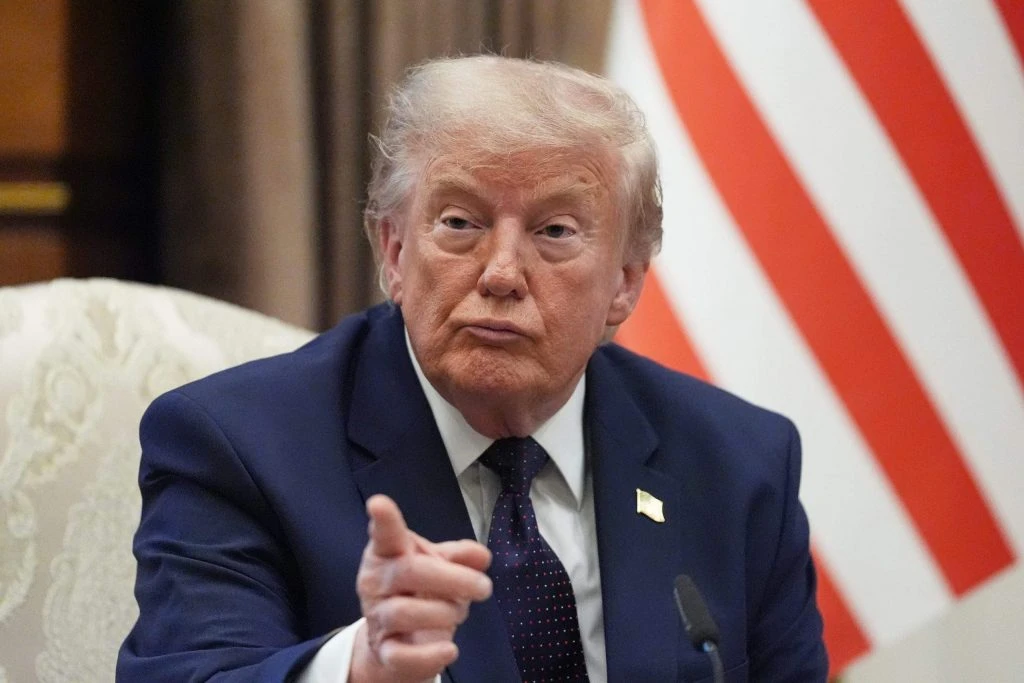 Финансовые интересы семьи Трампа в сфере ИИ вызвали вопросы в США