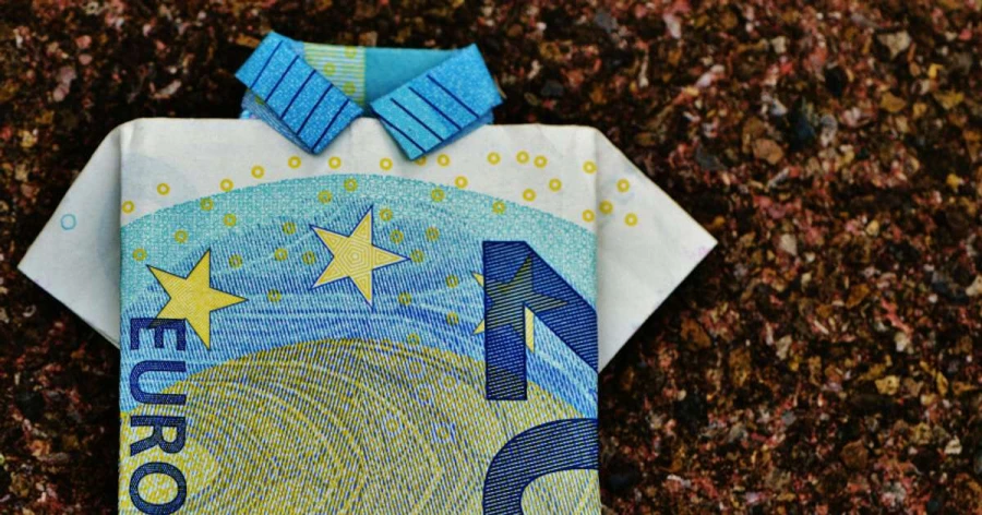 EK plāno atbloķēt Ungārijai 4,2 miljardus eiro