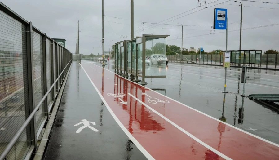 Pārbūvēts Jorģa Zemitāna tilts un izveidoti 15 mobilitātes punkti