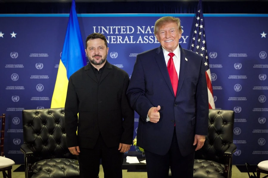 Trampa aicinājums Zelenskim tikties ar Putinu Maskavā izsauc pretrunas