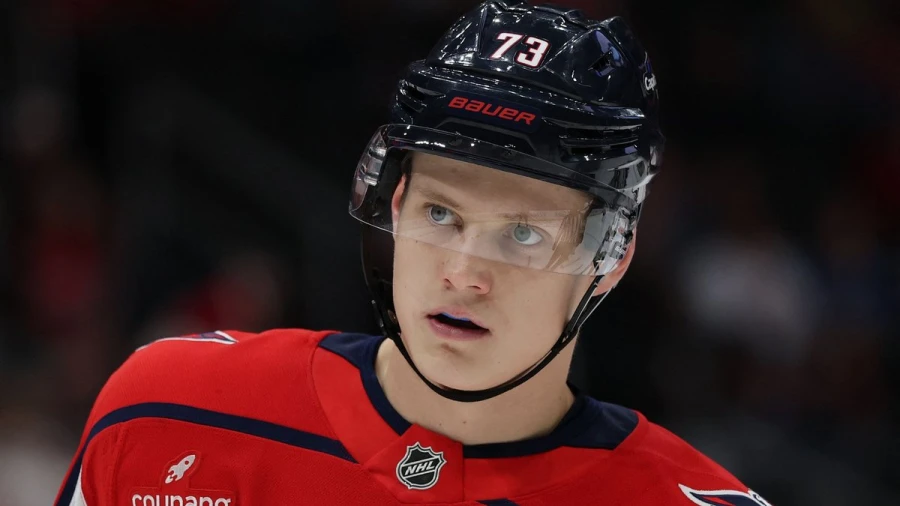 „Capitals” nosūta Ēriku Mateiko uz AHL klubu „Bears”