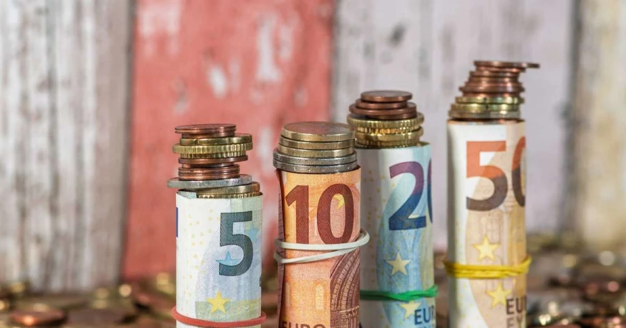 Latvijas finanšu iestāžu peļņa astoņos mēnešos - 252,8 miljoni