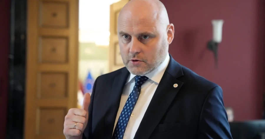 Премьер-министр Латвии предложил отменить налог на стриминги